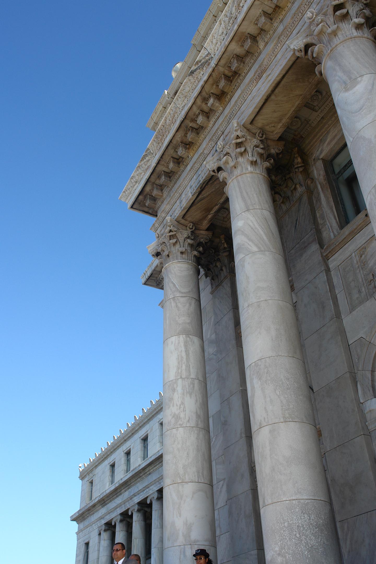 Capitolio de Puerto Rico - San Juan (Puerta de Tierra) - 2011 00096